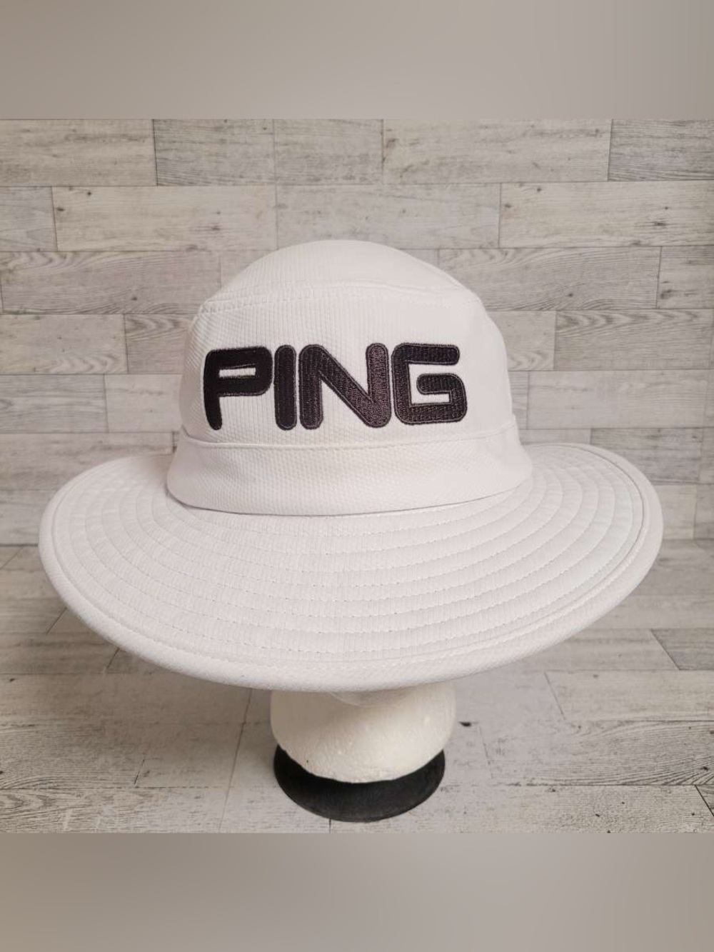 Men’s PING Tour Boonie White Black Embroidered Wide Brim Golf Sun Hat Size S/M